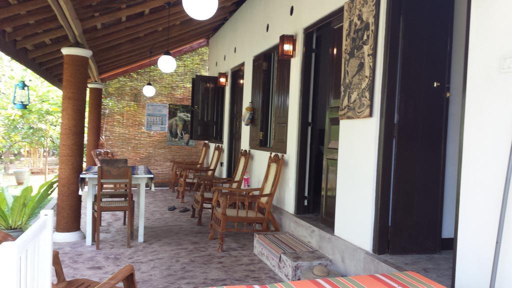 Aknara Rest Hotell Weligama Eksteriør bilde